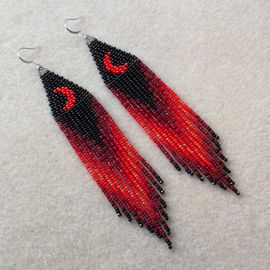 Hvrēssē Catē (Red Moon) Brick Stitch Fringe Beaded Earrings