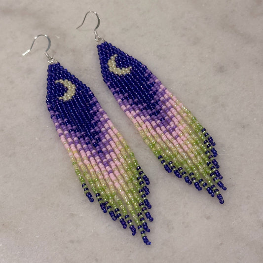 Hvresse Tasahcē (Spring Moon) Brick Stitch Fringe Beaded Earrings