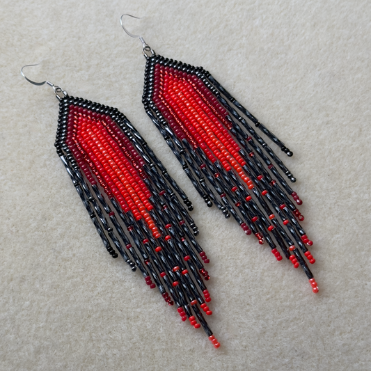 Kocecvmpv Vlotkot Catē (Red Shooting Star) Brick Stitch Fringe Beaded Earrings