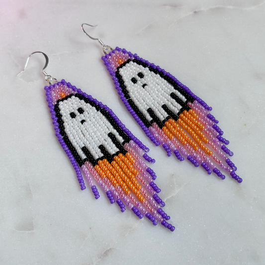 Poyvfekcv Yvlahv Omē (Orange Ghost) Brick Stitch Fringe Beaded Earrings