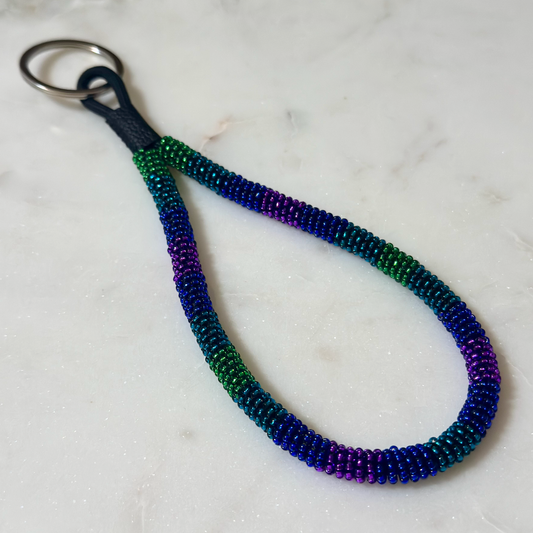 Nerē Eto-Vlke (Forest Night) Bead-Wrapped Wristlet Keychain