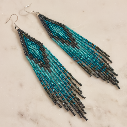 Rvfo Okholatte (Turquoise Winter) Brick Stitch Fringe Beaded Earrings