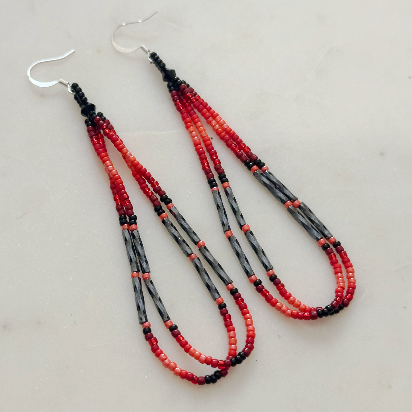 Oskē-Wvske Catē (Red Rainmist) Beaded Loop Earrings
